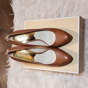 Michael Kors Hamilton Pump